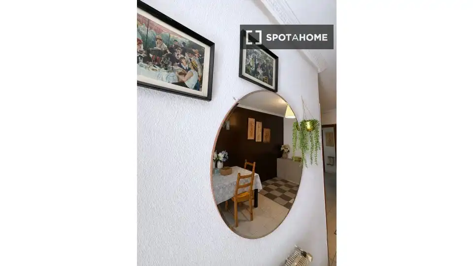 Habitación de Apartamento para compartir en Madrid con Aire acondicionado, Calefacción y Terraza