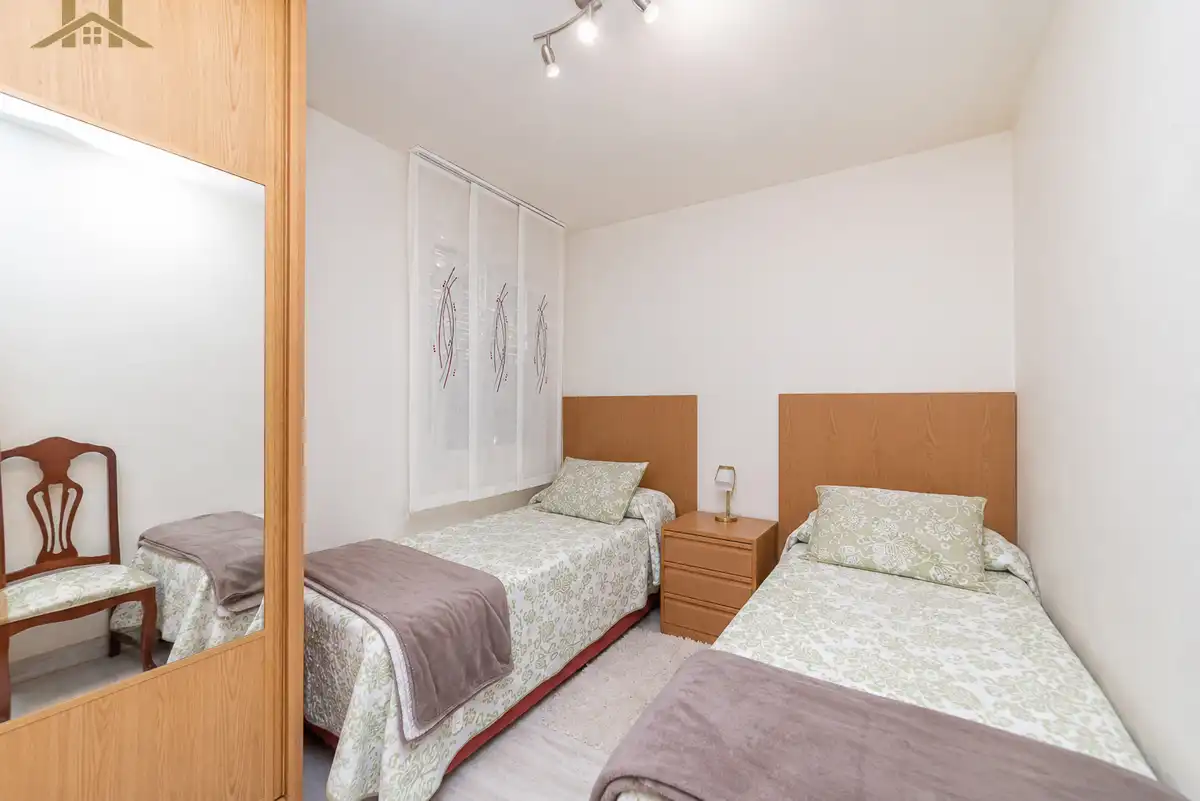 Schlafzimmer von Wohnung zum Verkauf in Fuenlabrada mit Klimaanlage, Heizung und Terrasse