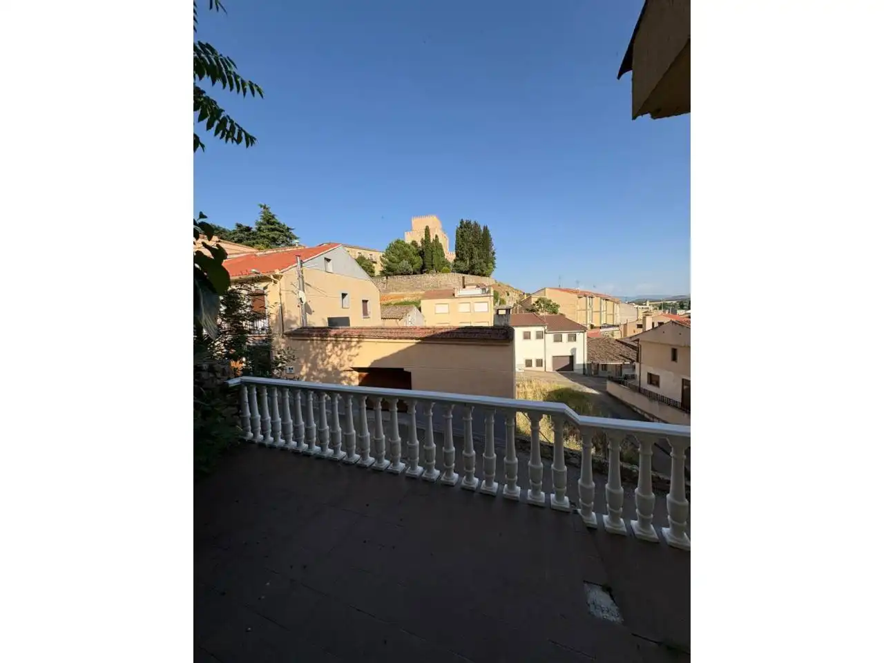 Detached house with garden for sale in Calle Santa Águeda, imagen 3
