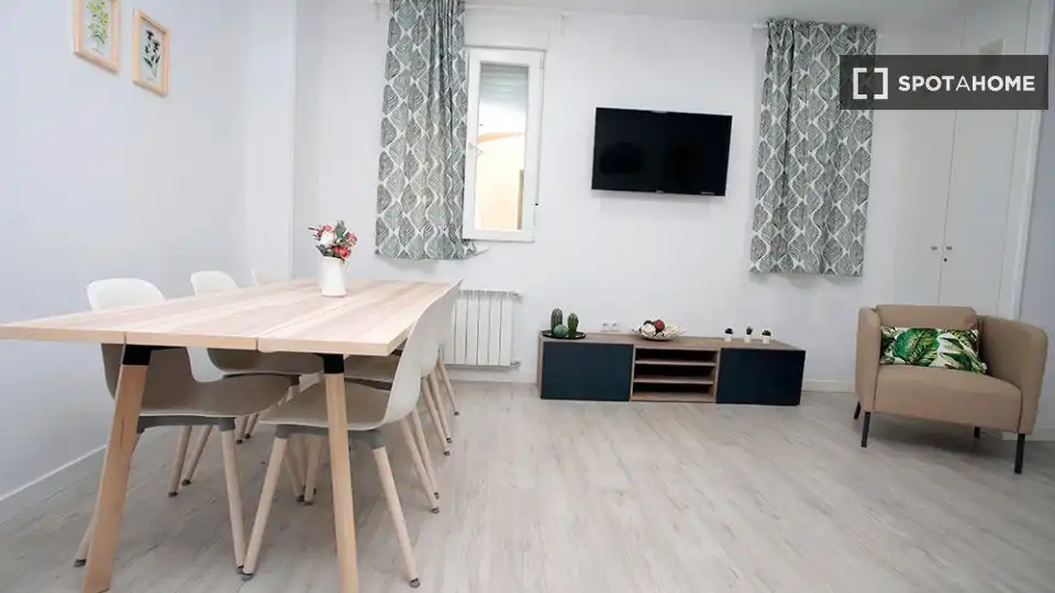 Room in Sol