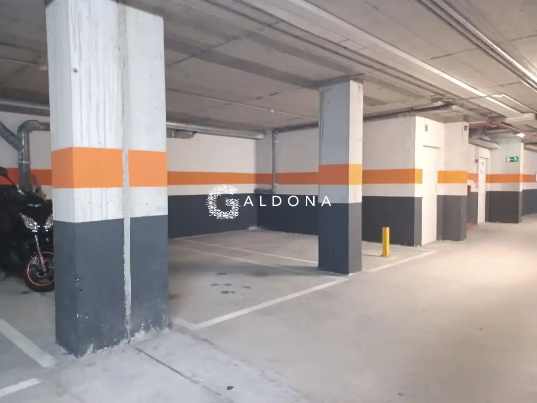 Parking for sale in Zarautz Kalea, imagen 6
