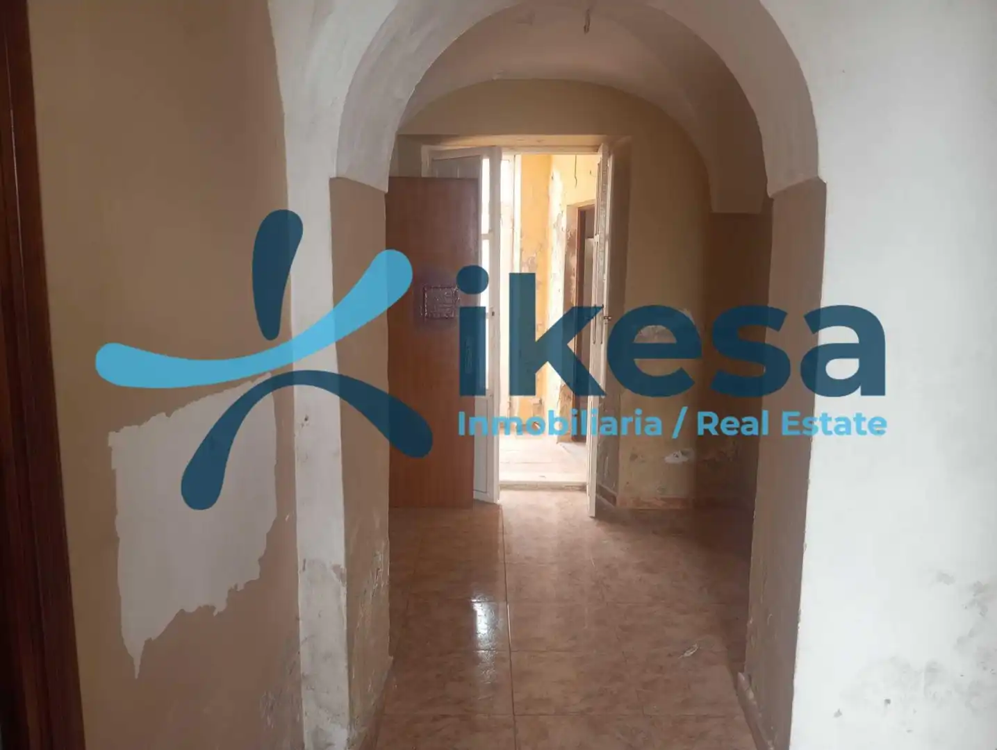 Casa adosada en venta en Burguillos del Cerro
