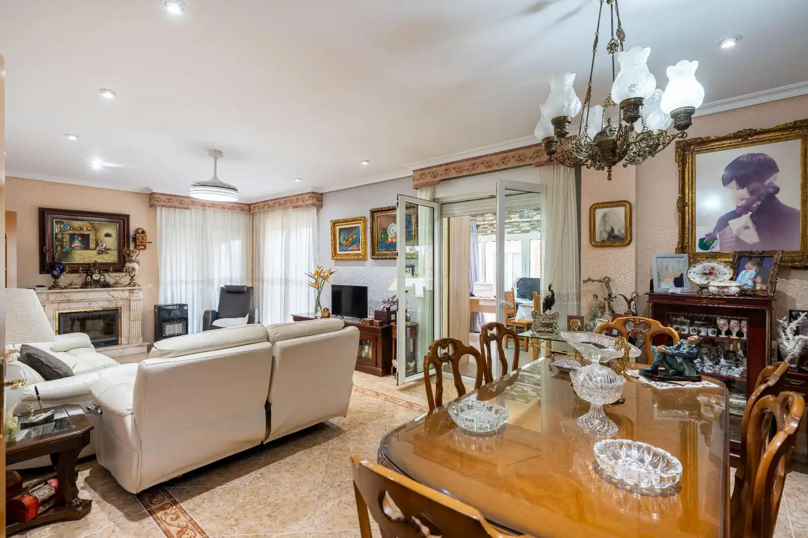 Dining room of Houses for sale in Roquetas de Mar  with Air Conditioner, Private garden and Terrace