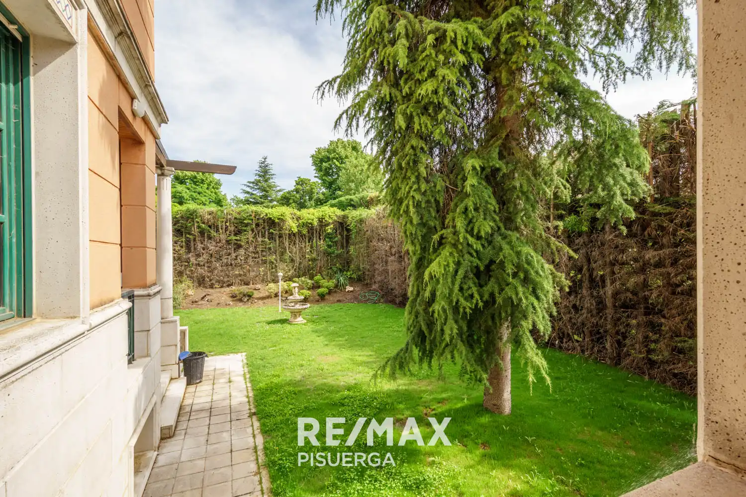 Jardí de Casa o xalet en venda en Valladolid amb Calefacció, Jardí privat i Terrassa