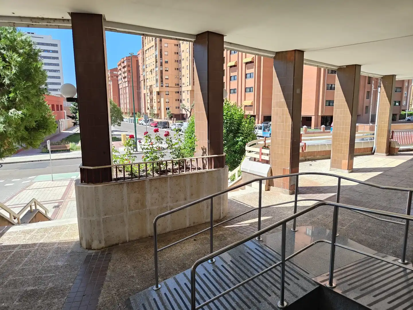 Vista exterior de Pis en venda en Valladolid amb Terrassa
