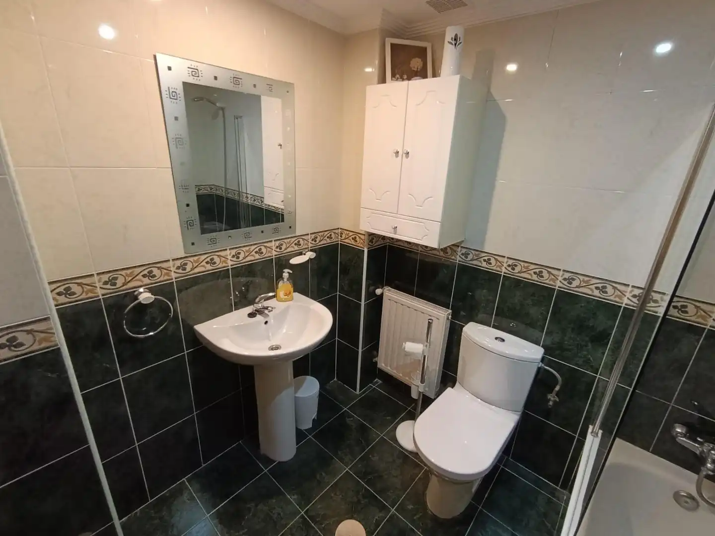 Baño de Piso en venta en Ribadedeva con Calefacción, Trastero y Amueblado