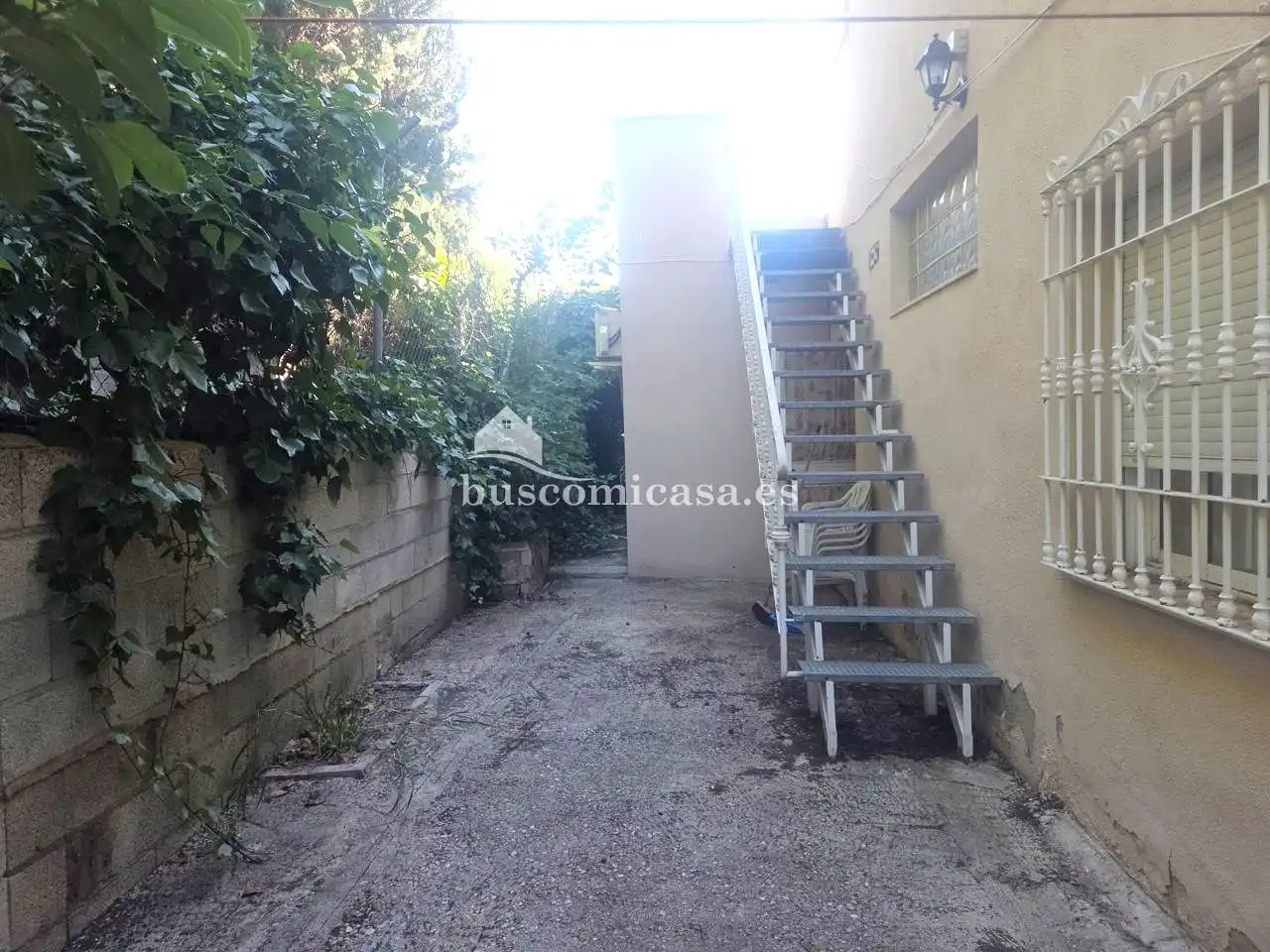 Houses for sale in Río Guadalbullón, Puente Jontoya - Puente de la Sierra - El Arroyo