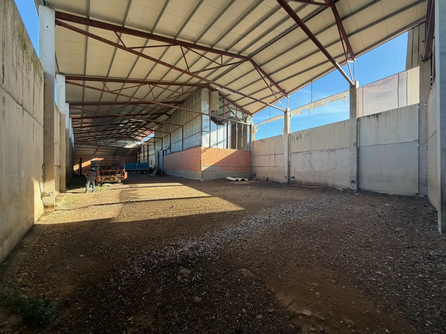 Vista exterior de Local en venta en Pobladura de Valderaduey
