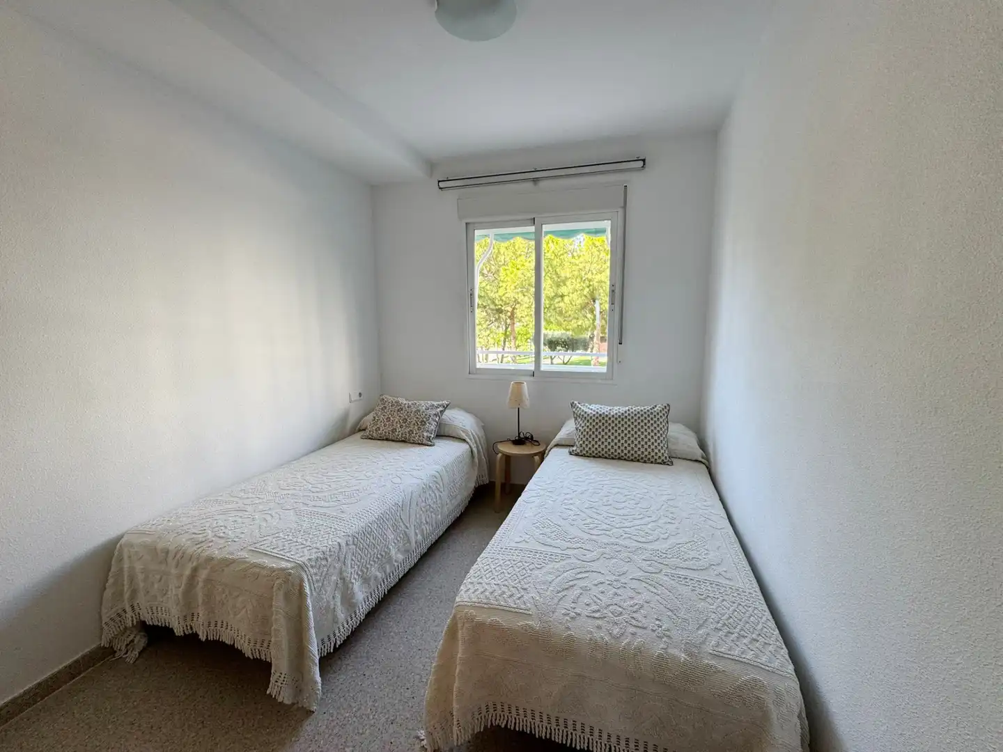 Schlafzimmer von Wohnungen zur Miete in El Campello mit Klimaanlage, Heizung und Terrasse