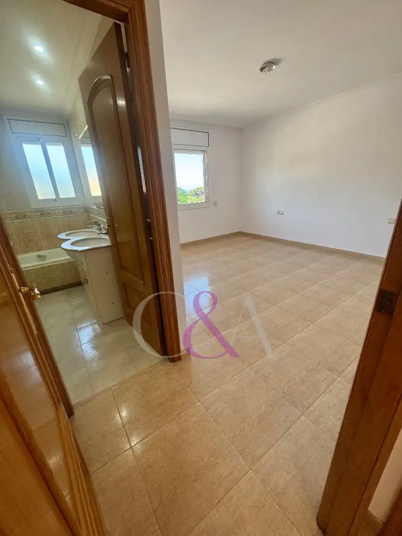 Habitación de Casa o chalet en venta en Sant Vicenç de Montalt con Aire acondicionado, Calefacción y Terraza