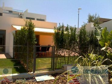 Reihenhaus mit Pool zur Miete in Hijuela de Lojo 2