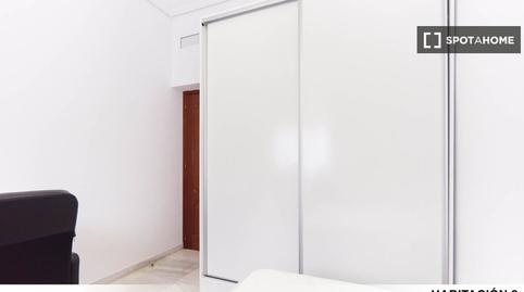 Photo 3 of Flat to share in Tiro de Línea, Sevilla