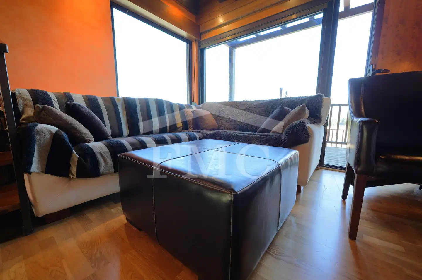 Living room of Houses for sale in Alp  with Heating, Parquet flooring and Terrace