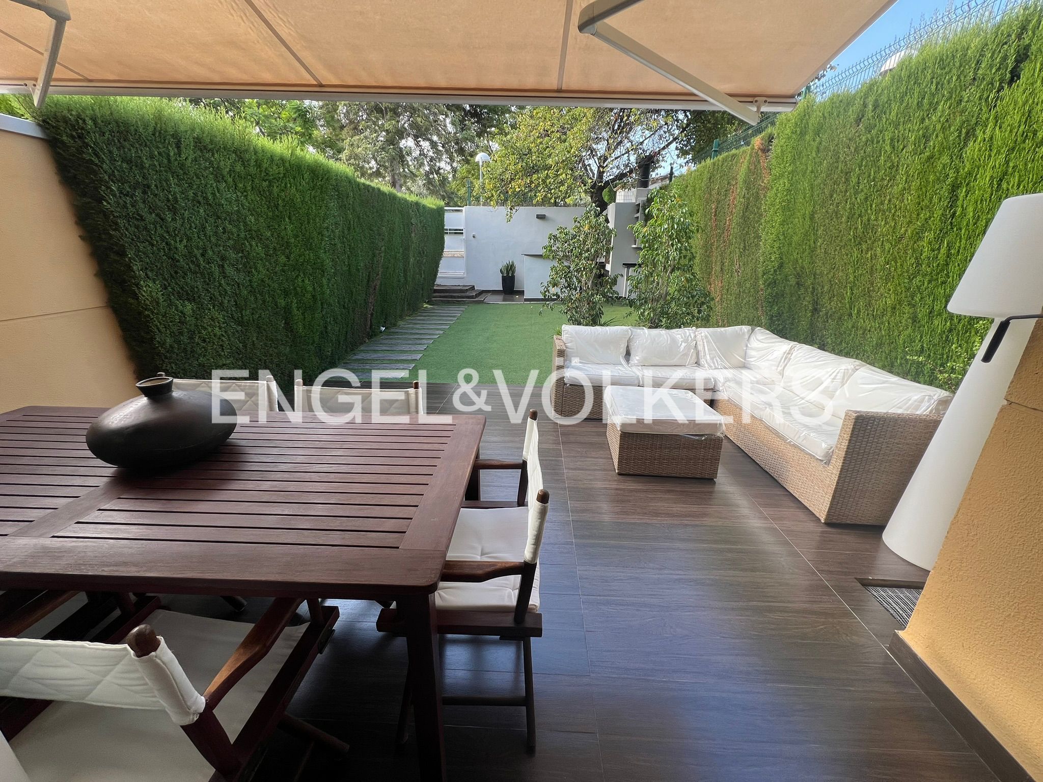 Terrace of House or chalet to rent in Godella  with Heating