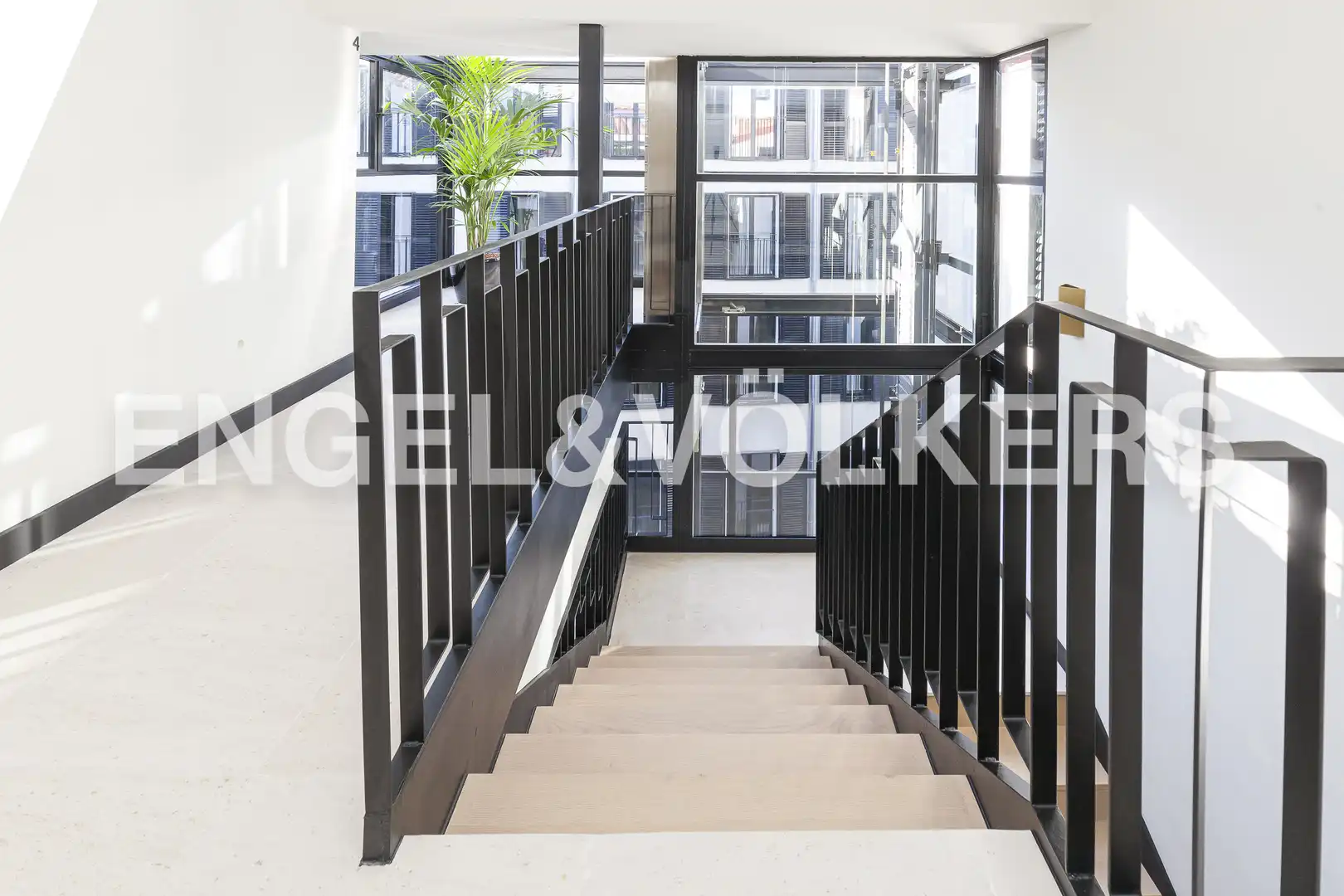 Wohnung zur Miete in Madrid mit Klimaanlage, Heizung und Balkon