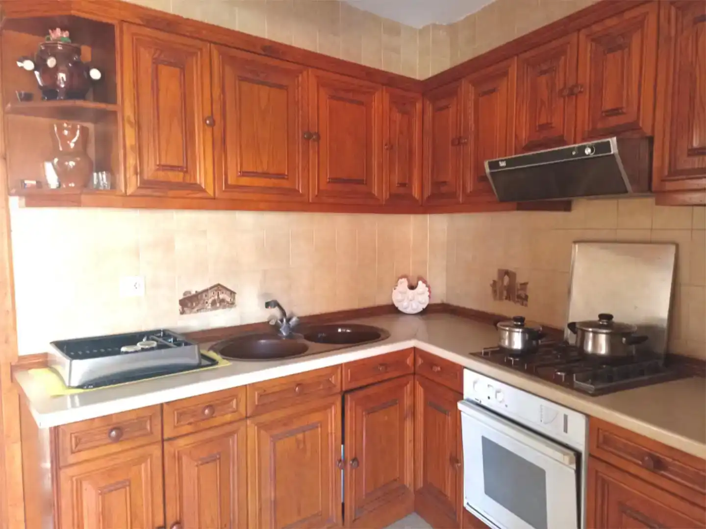 Cuina de Casa o xalet en venda en Cadalso amb Jardí privat, Piscina i Moblat