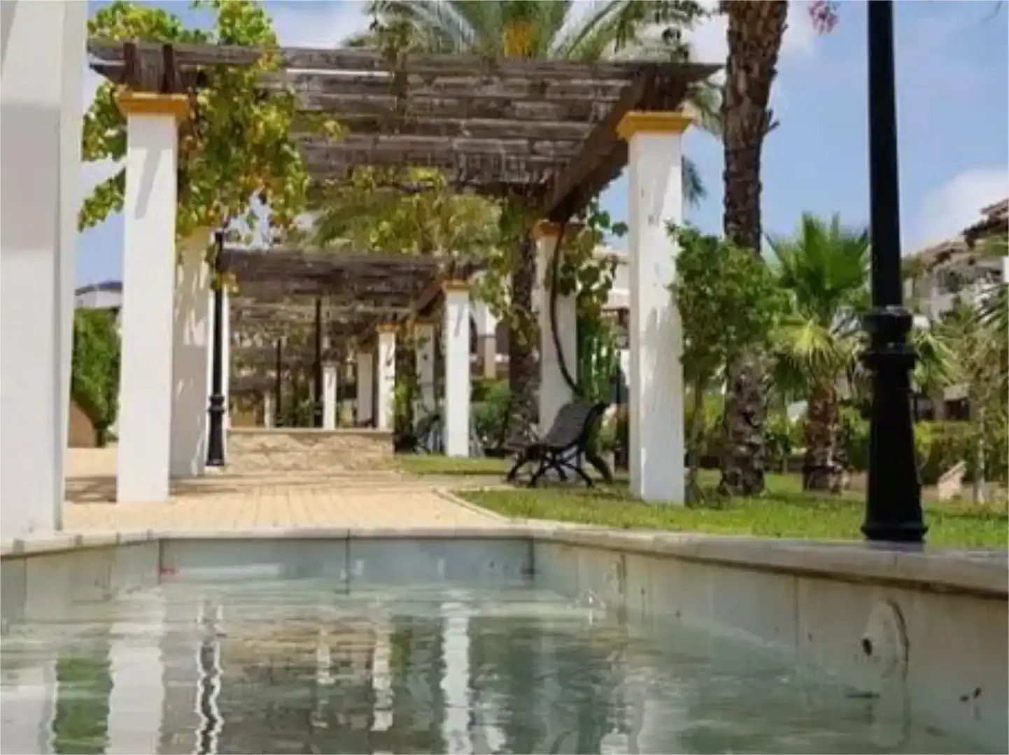 Schwimmbecken von Wohnungen zur Miete in Vera mit Klimaanlage, Privatgarten und Schwimmbad