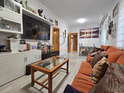 Living room of Flat for sale in Vitoria - Gasteiz  with Storage room and Furnished