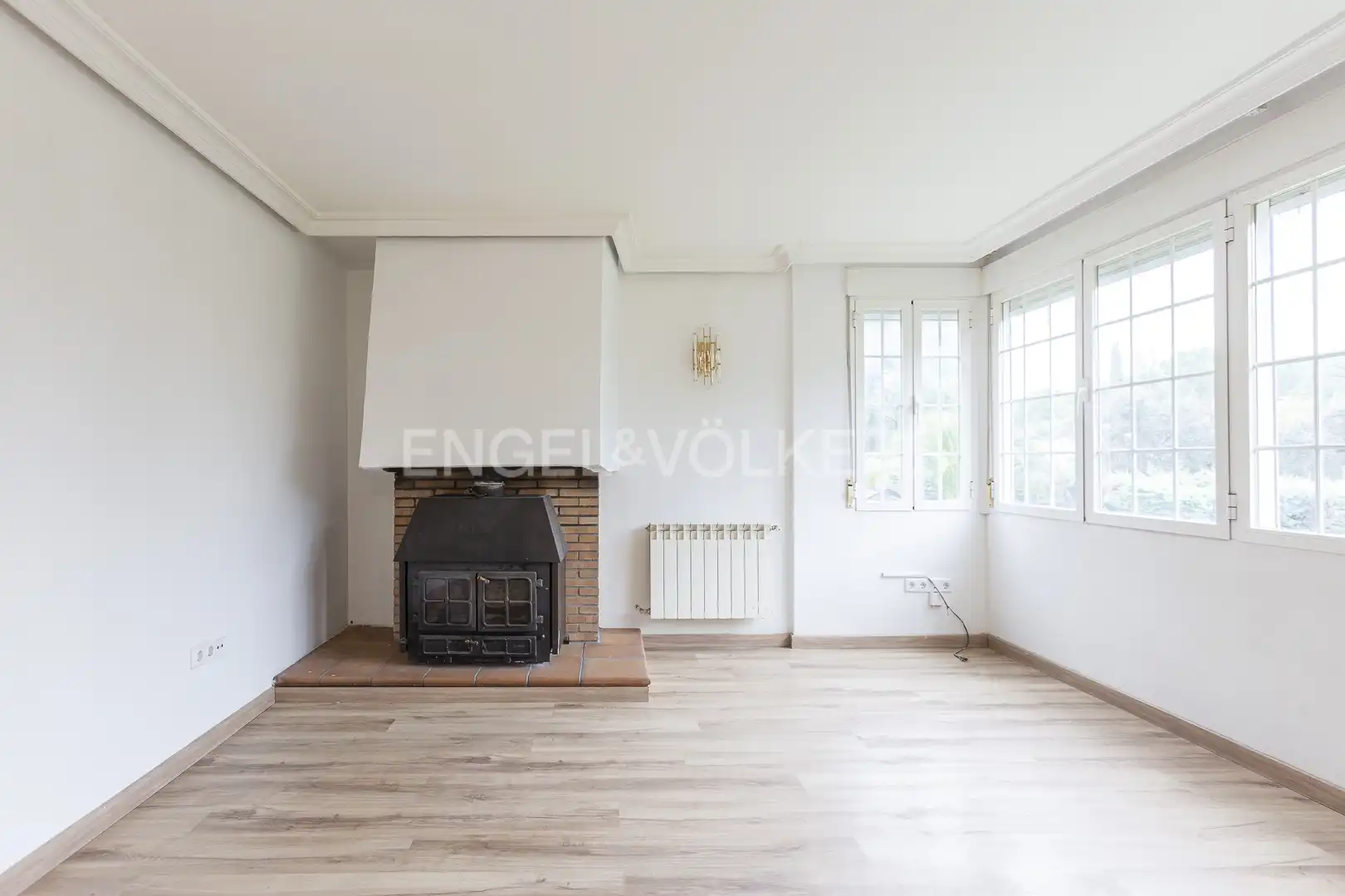 Living room of Houses for rent in Boadilla del Monte  with Air Conditioner, Heating and Private garden