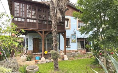 Vista exterior de Casa o xalet en venda en Llanes