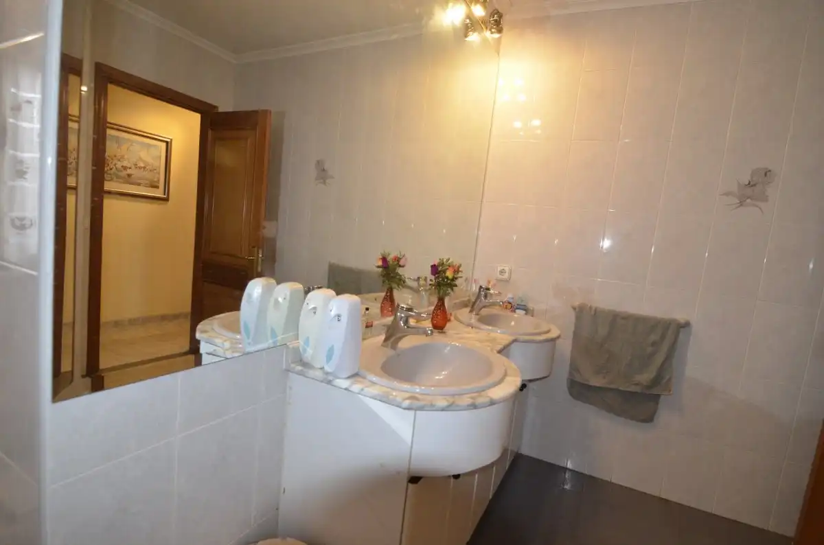Detached house with terrace for sale in Villamayor, imagen 10
