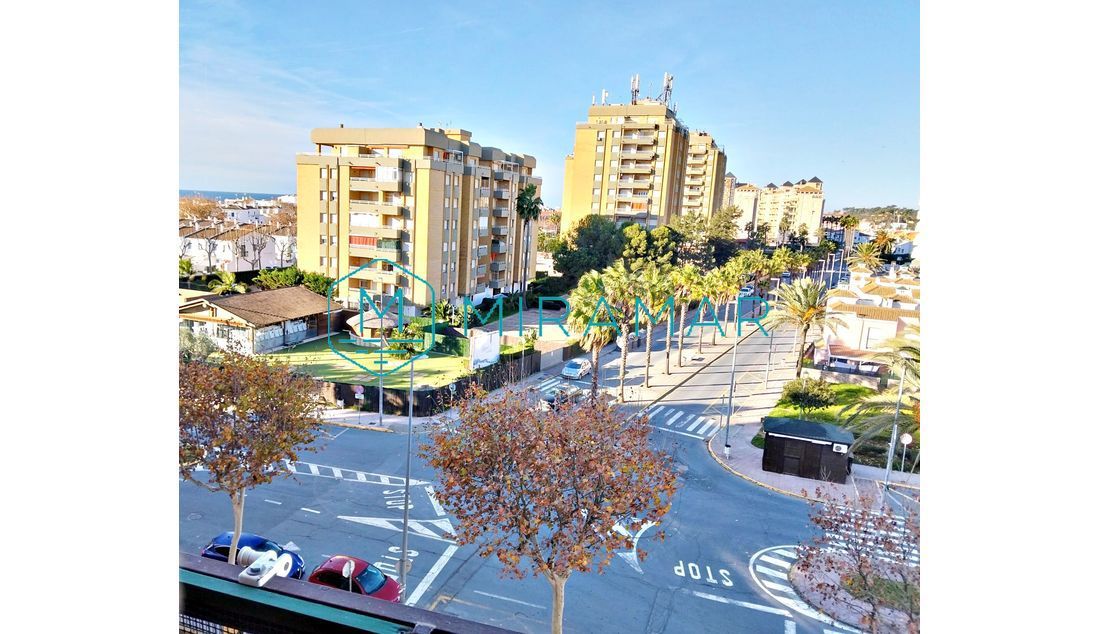 Vista exterior de Apartament en venda en La Antilla amb Terrassa