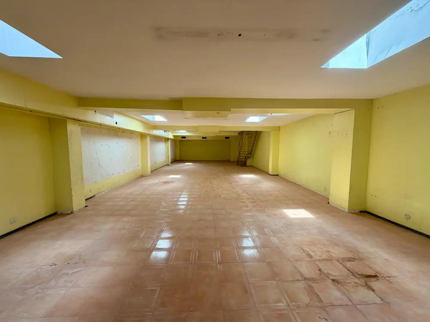 Gewerbefläche zur Miete in Calle Calle Ramiro I 18, imagen 10