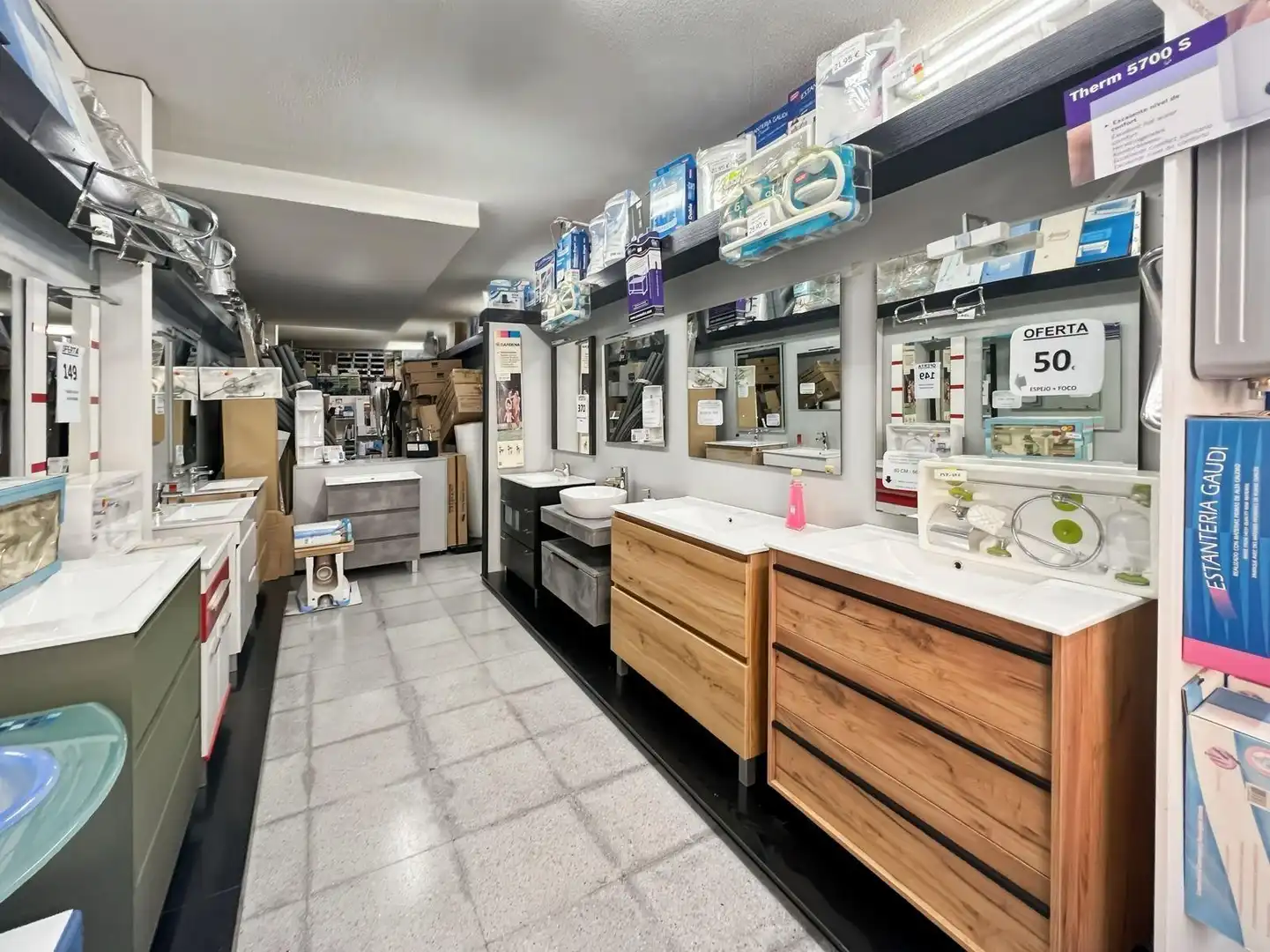 Local comercial en venta en Parque Europa - Los Pitufos