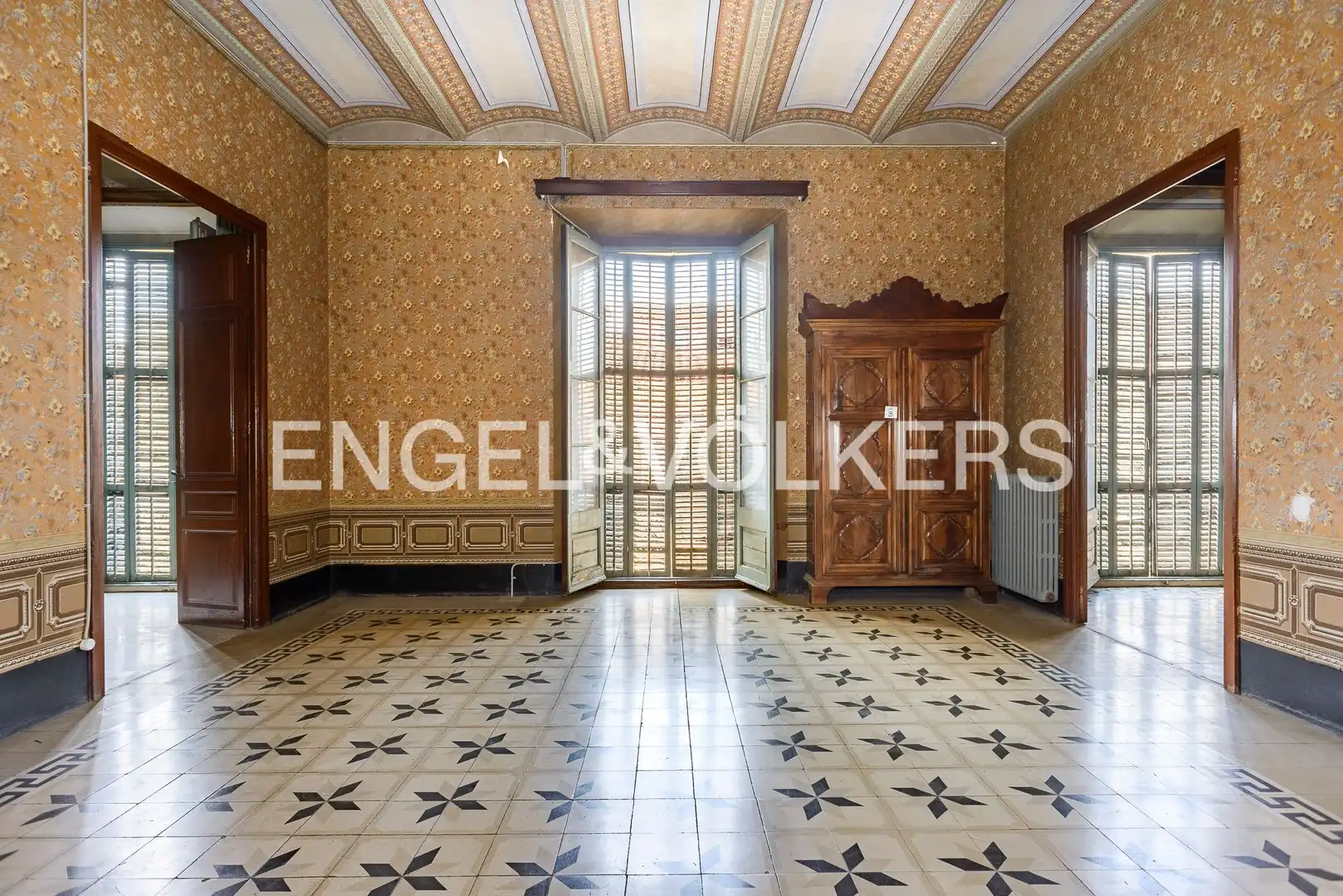 Comedor de Casa o chalet en venta en Olot con Calefacción, Jardín privado y Terraza