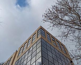 Vista exterior de Oficina de lloguer en Cornellà de Llobregat amb Aire condicionat