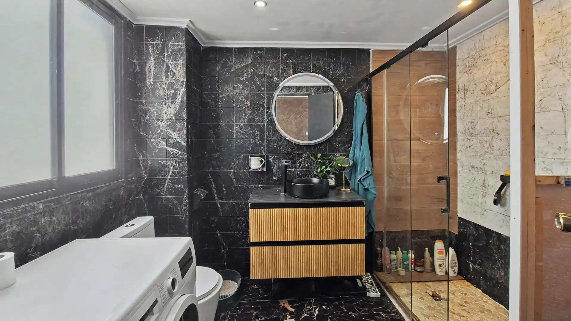 Baño de Piso en venta en Pego con Aire acondicionado, Calefacción y Terraza