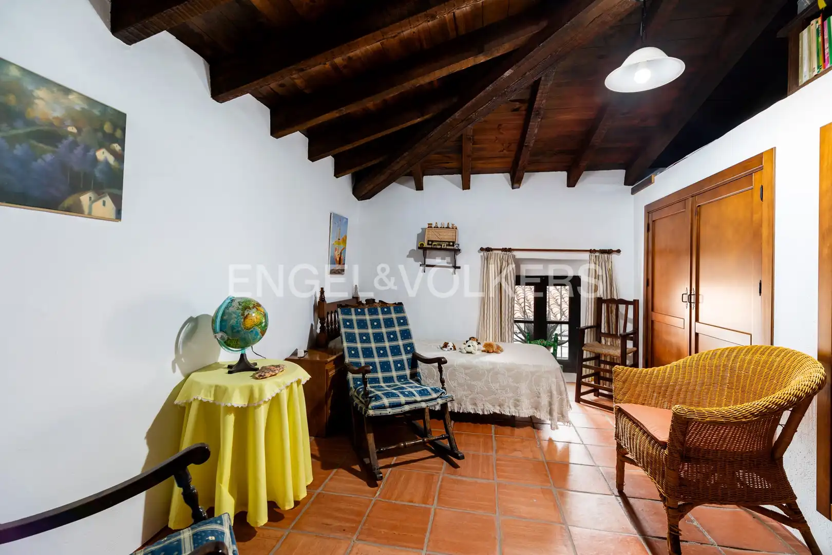 Houses for sale in Grazalema  with Air Conditioner, Heating and Storage room
