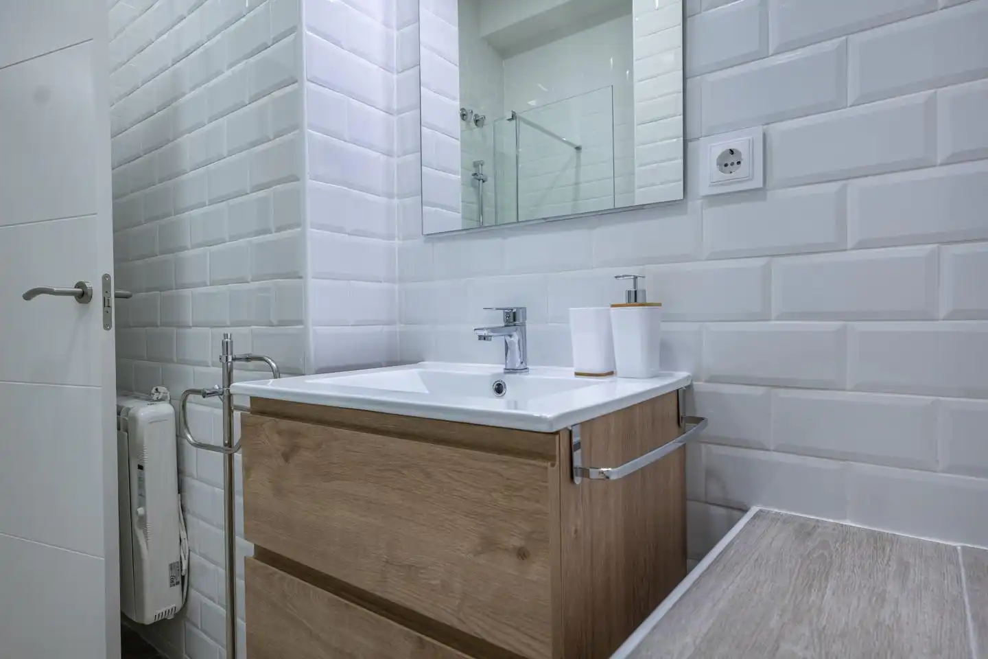 Baño de Planta baja en venta en Ávila con Calefacción y Amueblado