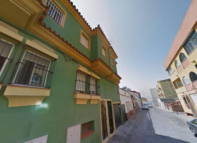 Casa adosada en Venta en FRANCISCO DE VITORIA en Mondejar - Junquillos