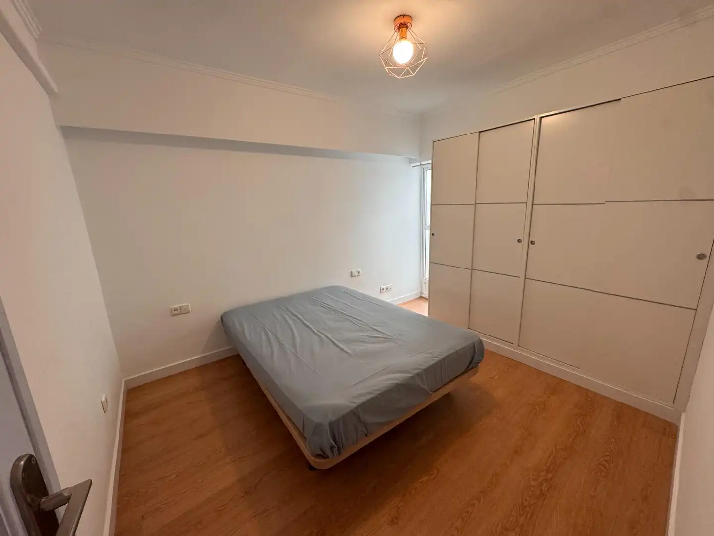 Ground floor for rent in Calle ALFONSO VII, Centro