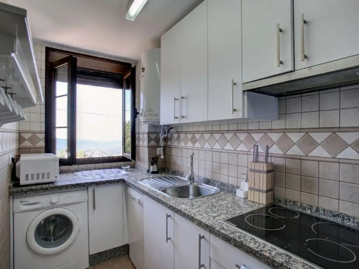 Küche von Maisonette zur Miete in Benaocaz mit Klimaanlage, Heizung und Parkett