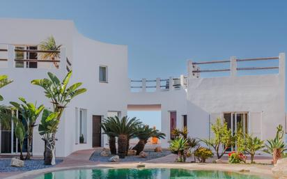 Exterior view of House or chalet for sale in Salobreña  with Air Conditioner, Heating and Private garden