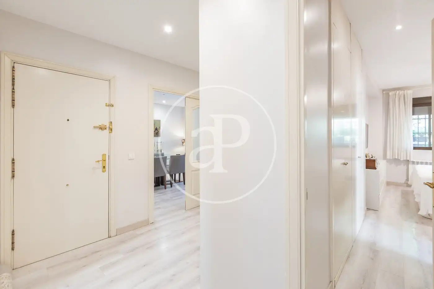 Piso en venta en Madrid con Aire acondicionado, Calefacción y Jardín privado
