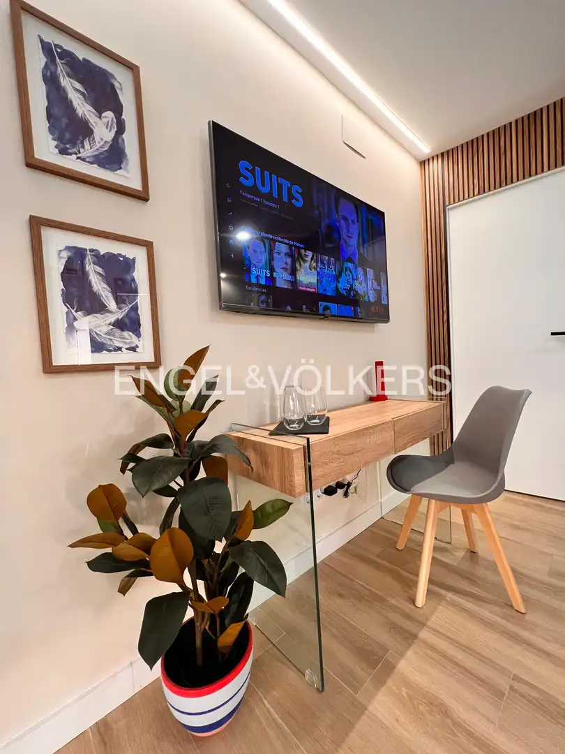 Comedor de Apartamento de alquiler en Madrid con Aire acondicionado, Calefacción y Amueblado