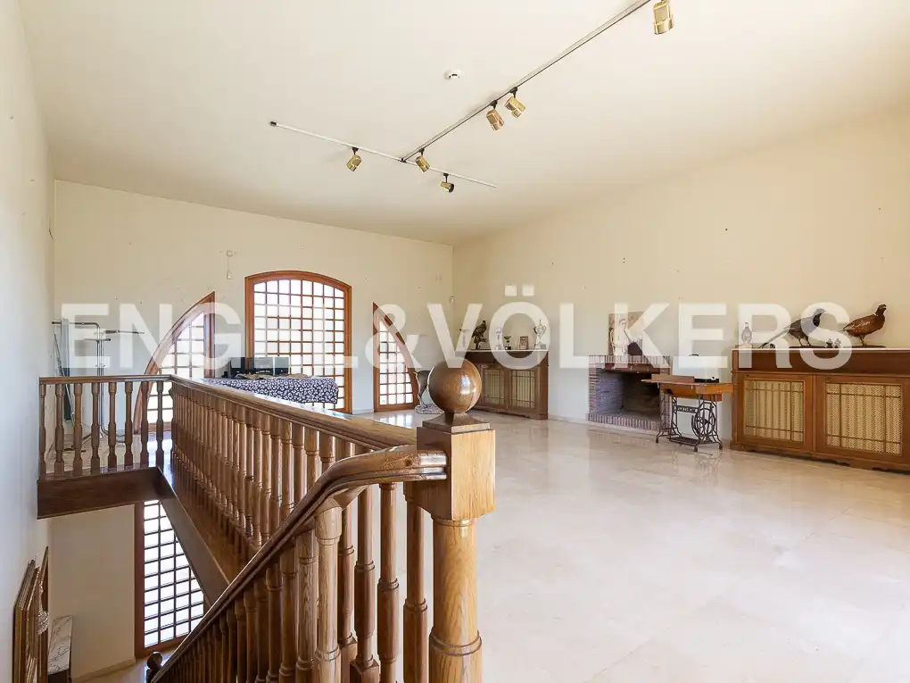 Houses for sale in Ontinyent  with Air Conditioner, Heating and Private garden