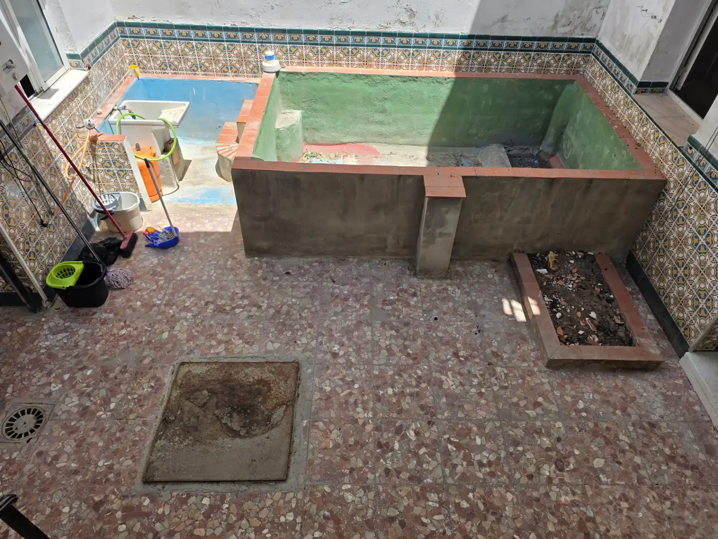 Swimming pool of Houses for sale in Utrera