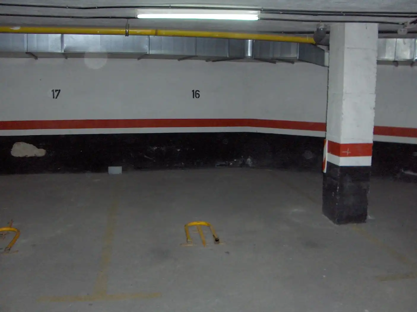 Parkplatz von Garage zur Miete in Madrid