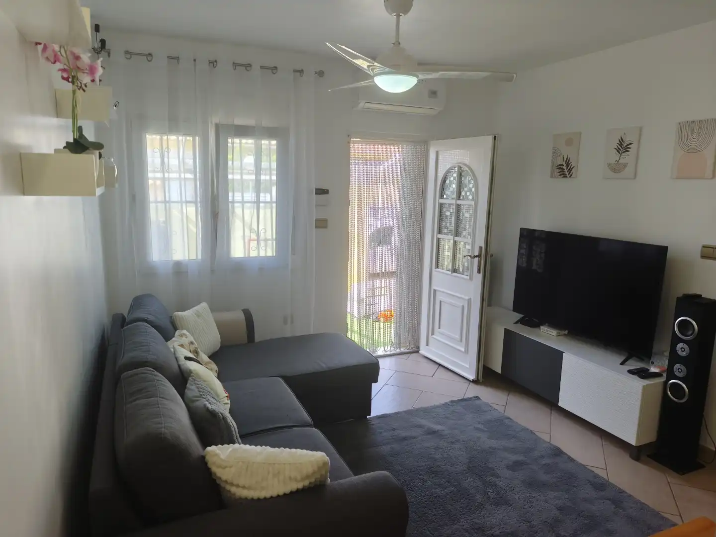 Wohnzimmer von Einfamilien-Reihenhaus zum Verkauf in Orihuela Costa