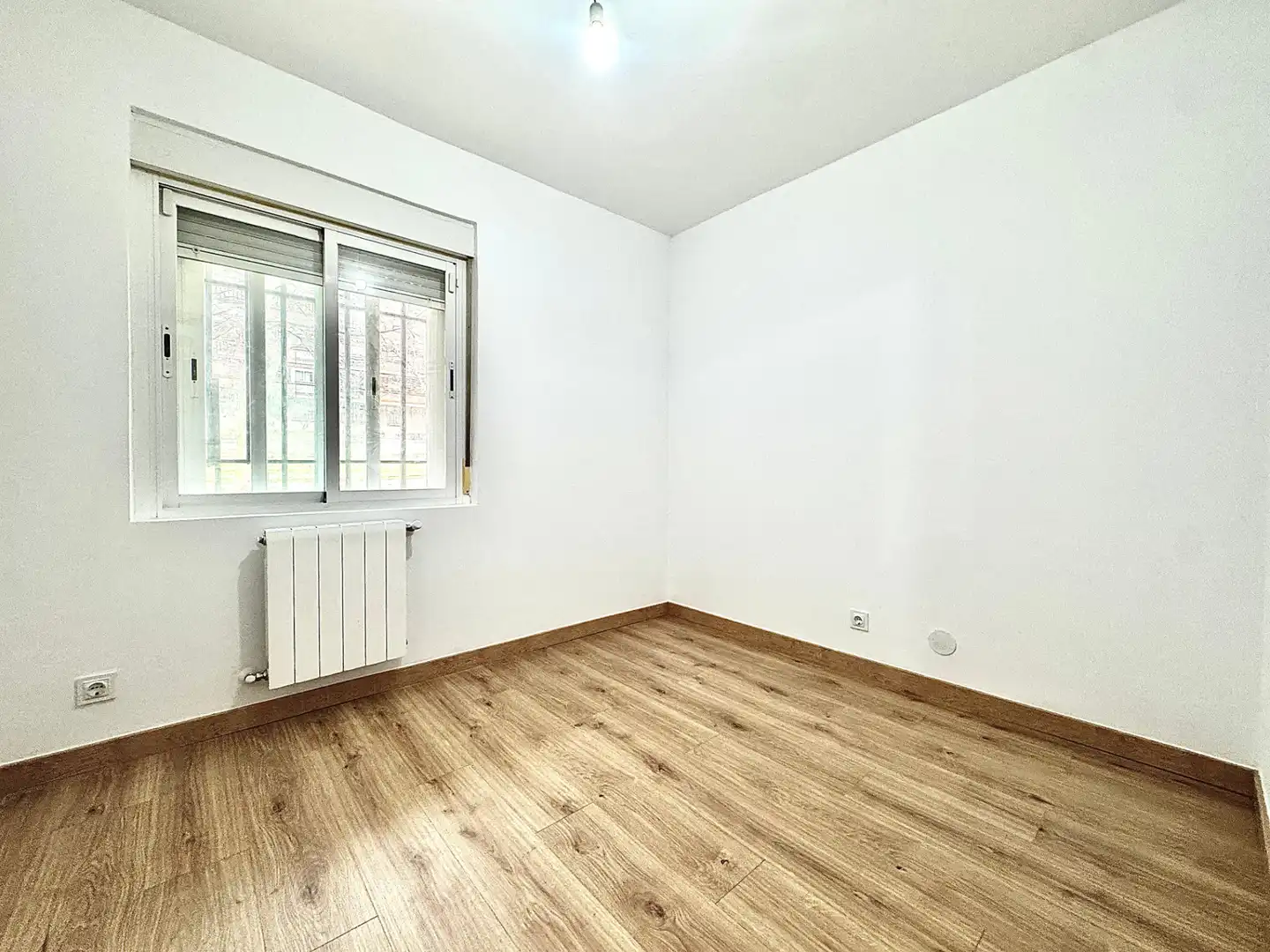 Habitación de Piso en venta en Fuenlabrada con Calefacción y Piscina comunitaria