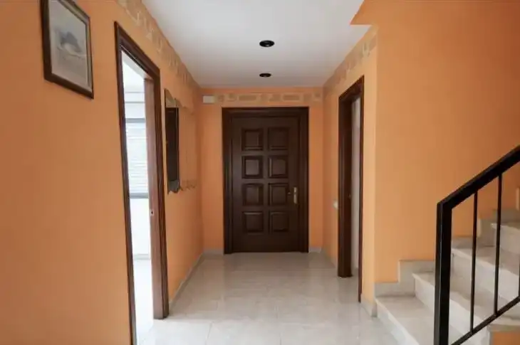 Casa o xalet en venda en Lardero amb Aire condicionat, Piscina i Balcó