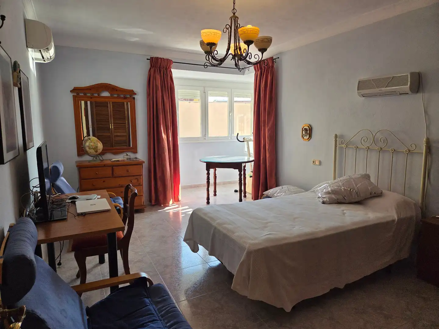 Bedroom of Houses for sale in Málaga  with Air Conditioner, Private garden and Terrace