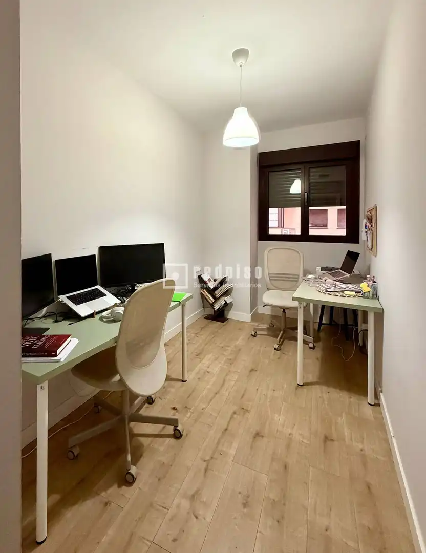 Wohnung zum Verkauf in Málaga mit Klimaanlage, Heizung und Privatgarten