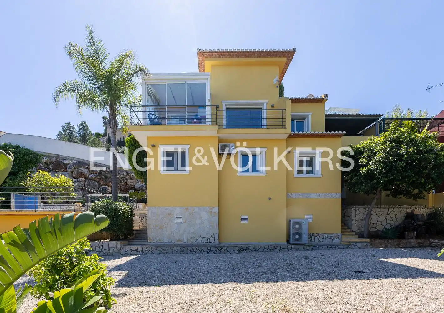 Vista exterior de Casa o chalet en venta en Dénia con Calefacción y Jardín privado