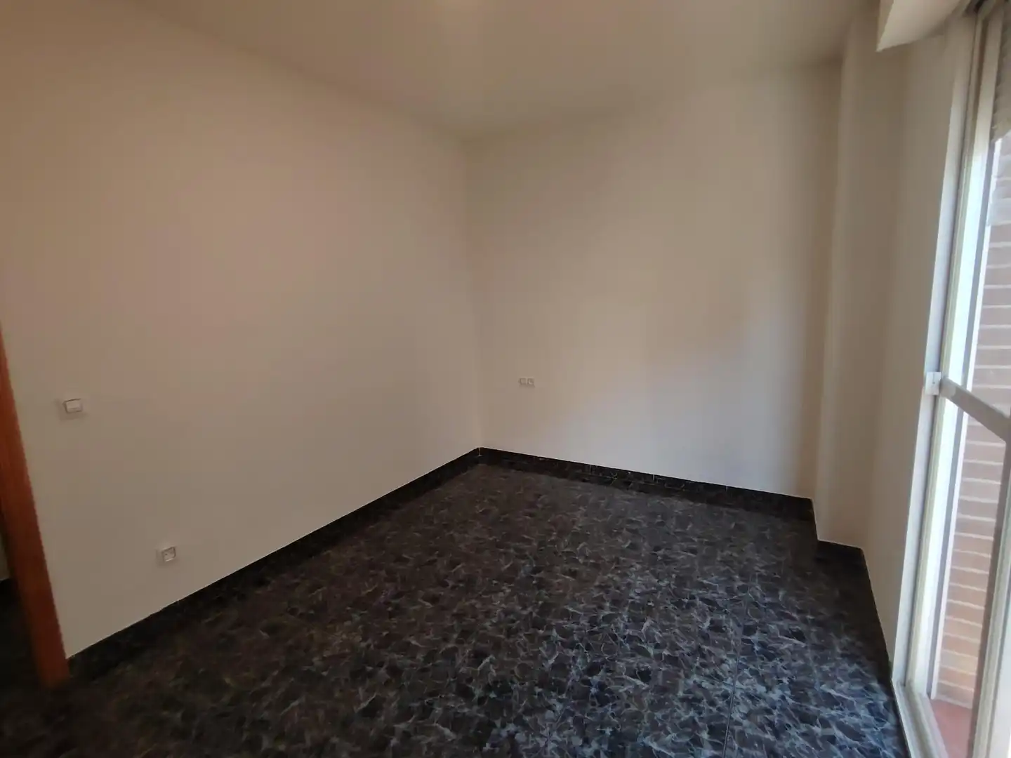 Piso de alquiler en Armilla con Balcón