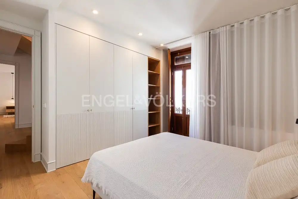 Habitación de Ático de alquiler en Valencia con Aire acondicionado, Calefacción y Terraza